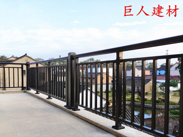 廣東鋅鋼護(hù)欄廠家——推薦【巨人建材】，專業(yè)護(hù)欄廠家，沒有經(jīng)銷商賺差價(jià)