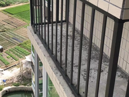 空調(diào)護欄